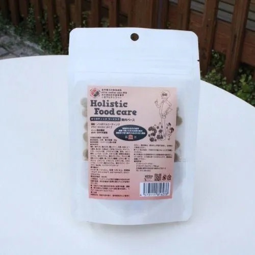 【ホリスティックフードケア】 ドライ　血　成犬用  （80g・400g・1000g）鶏肉ベース  着色料・保存料・酸化防止剤不使用  総合栄養食  たんぱく質  ビタミン  小麦グルテンフリー  ノンオイルコーティング