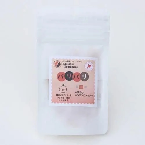 【ホリスティックフードケア】　ふりふり血（鶏）犬・猫用 （12g）ふりかけ  鶏肉   着色料・保存料・酸化防止剤不使用 カルシウム  黒ごま  桂皮  ナツメ  陳皮  梅酢  カルシウム  健康維持